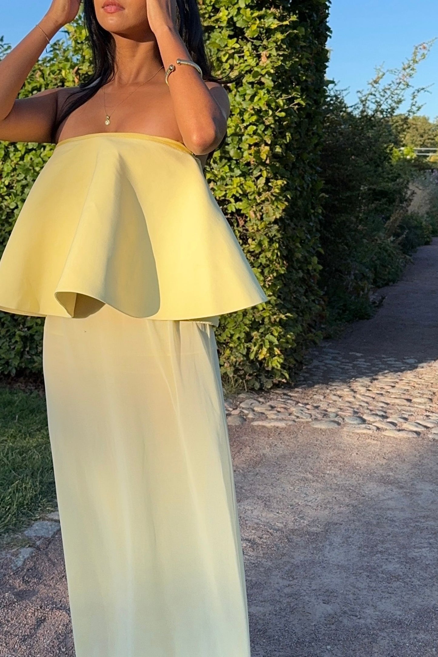 The Yellow Jacquemus Dress