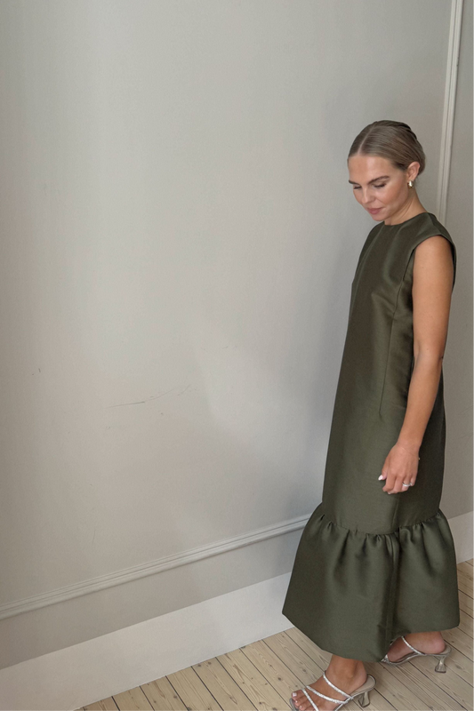 The Ruffled Khaki Toteme Dress