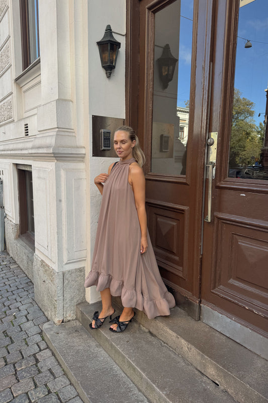 Malina Sabrina Ruffled Taupe Dress