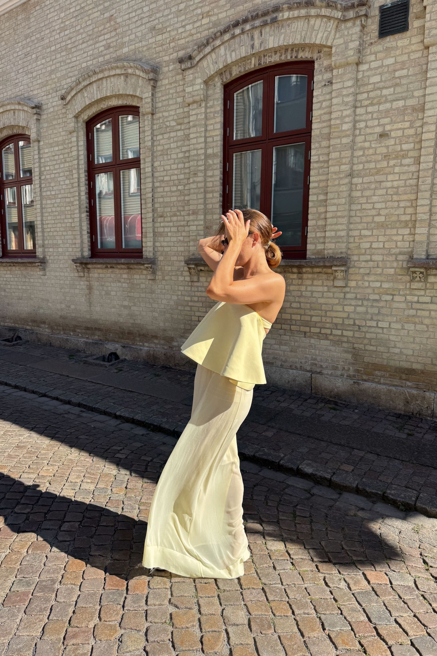 The Yellow Jacquemus Dress