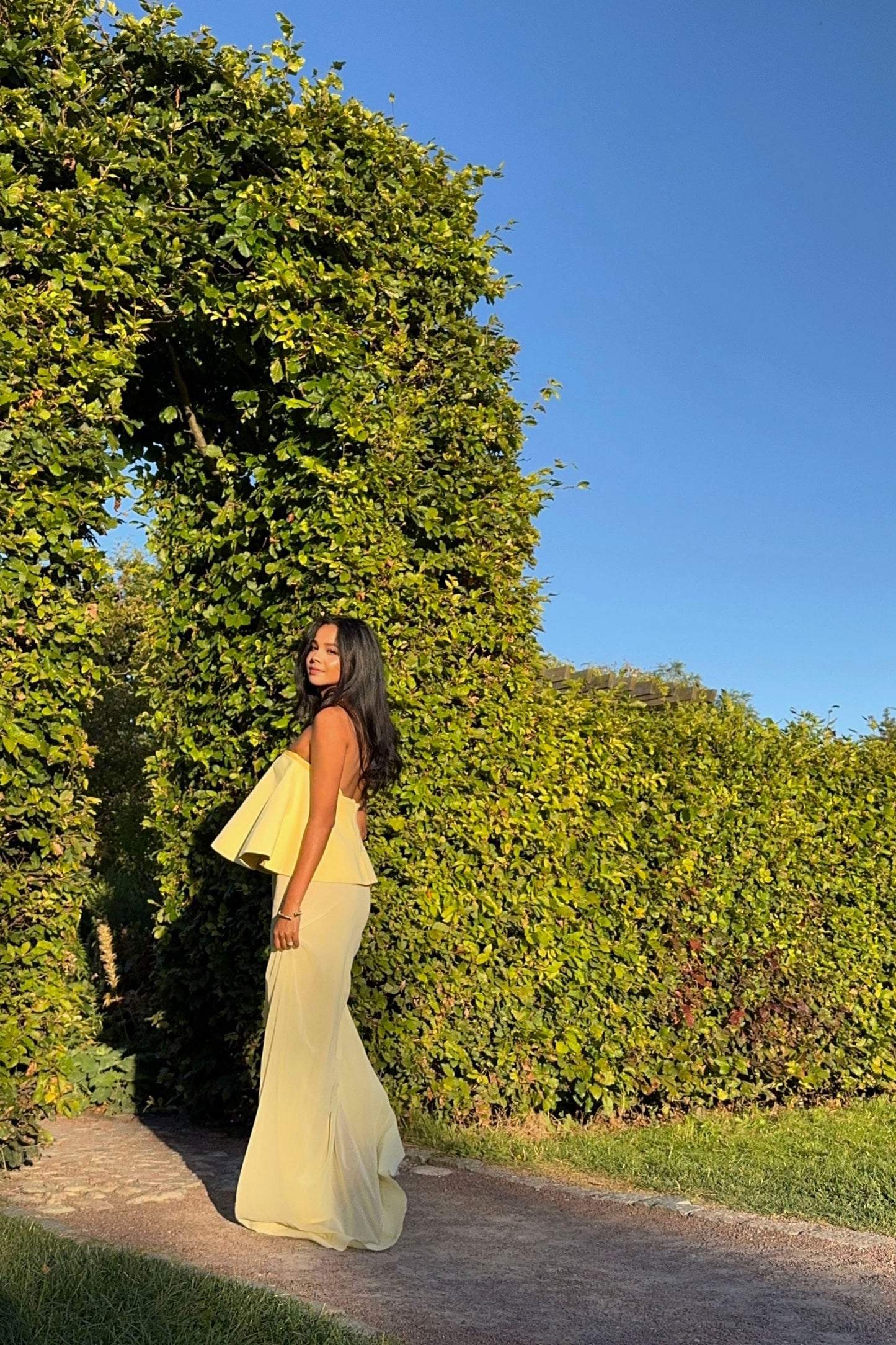 The Yellow Jacquemus Dress
