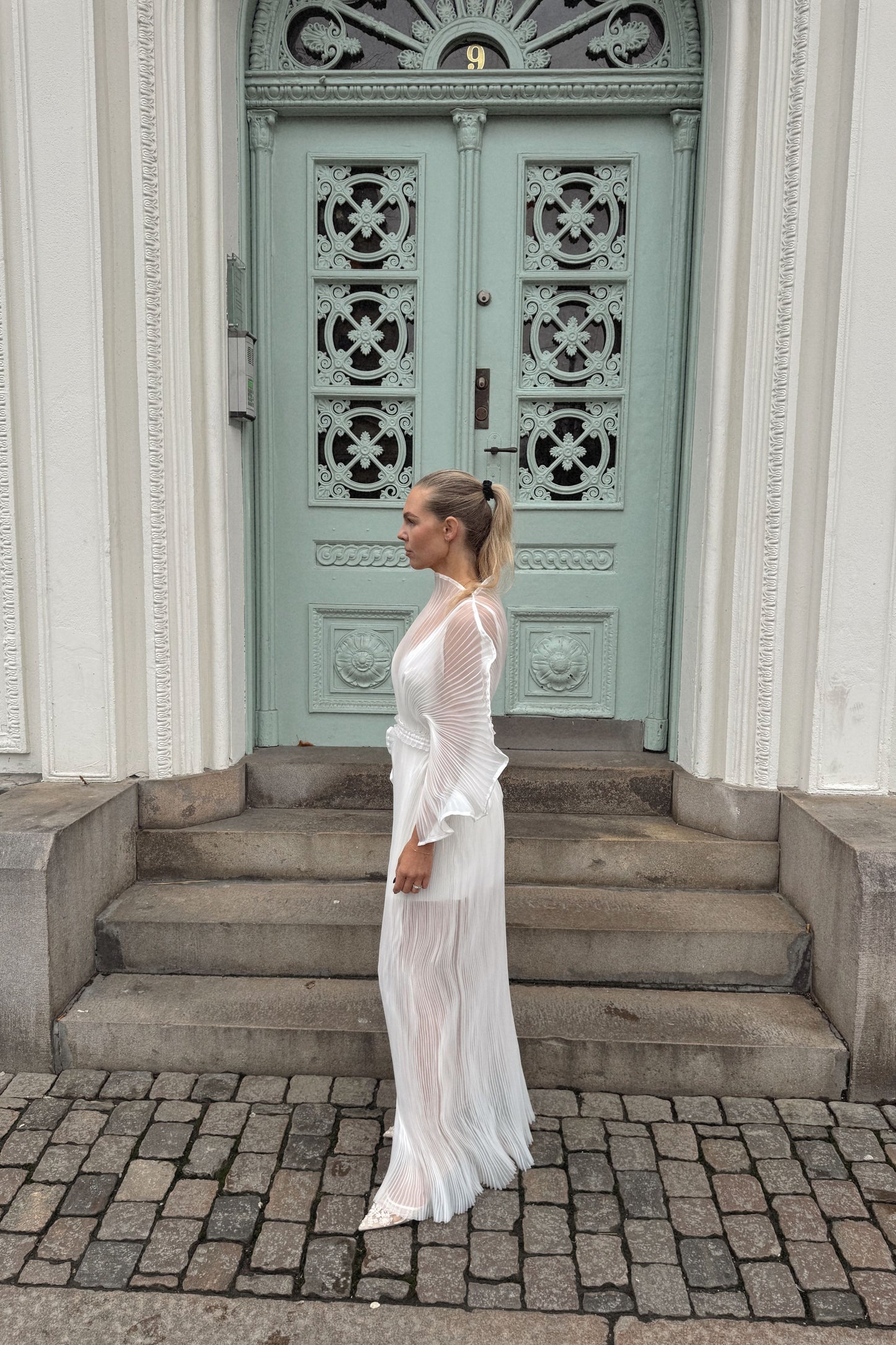 Linnea Hult Wedding Dress