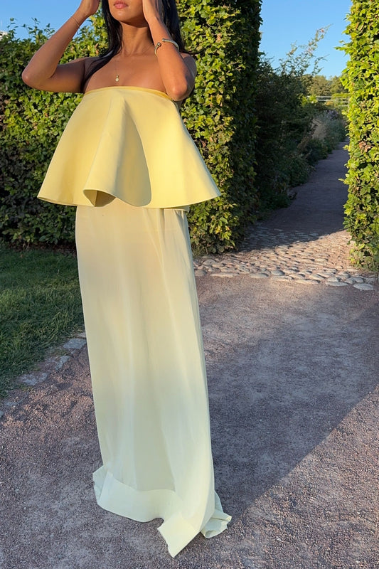 The Yellow Jacquemus Dress