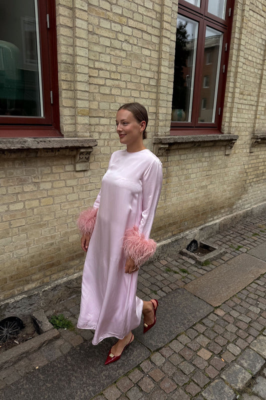 Daily Sleeper Pink Dress