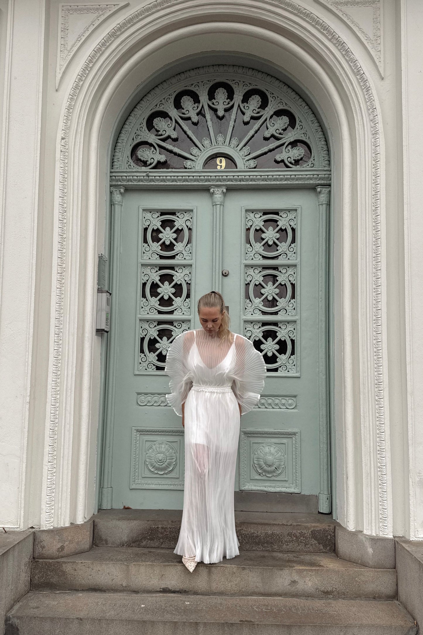 Linnea Hult Wedding Dress